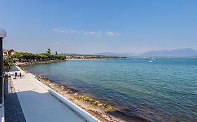 Aparthotel Residenza Miralago By Wonderful